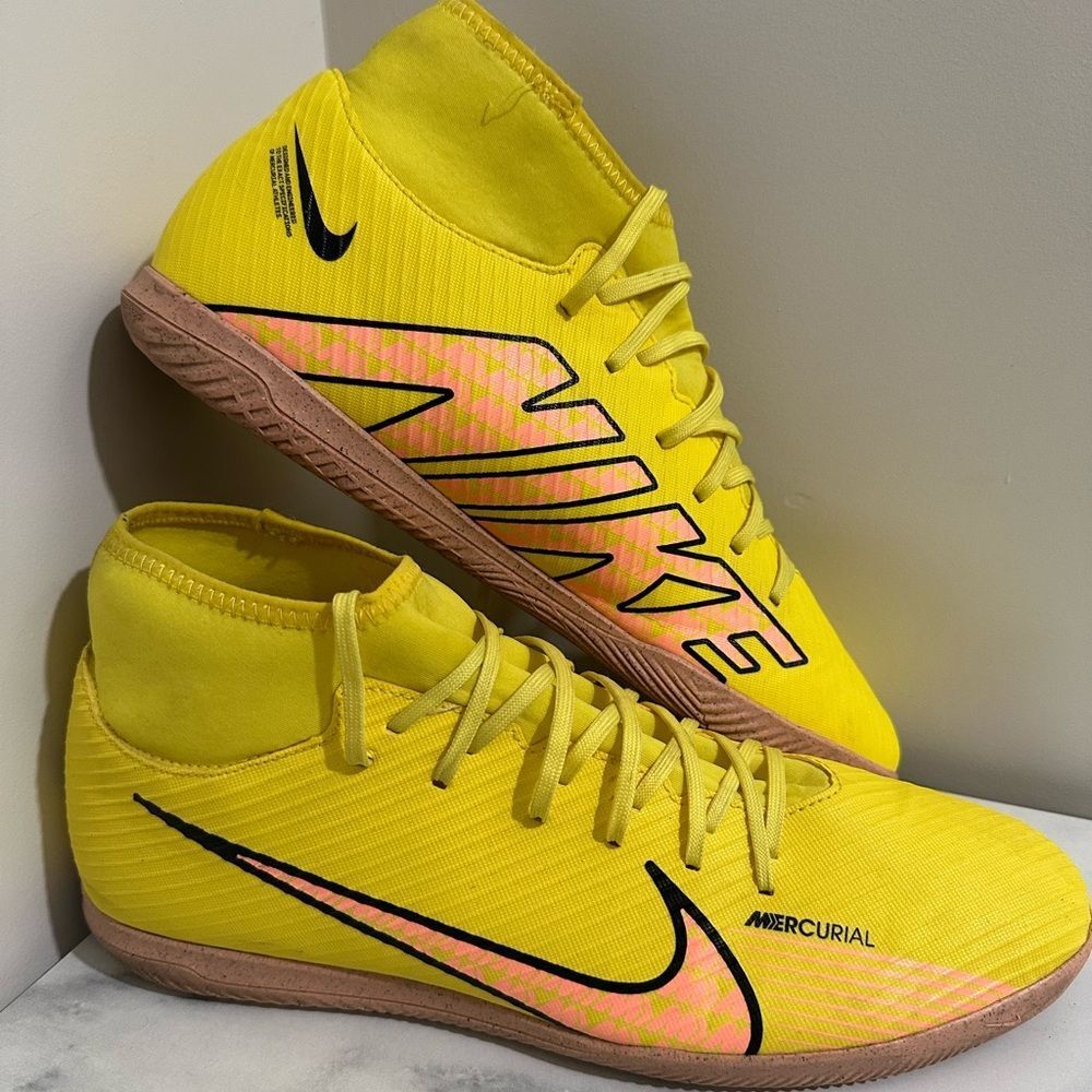 Nike Mercurial Superfly 9 15 Club IC 'Yellow Orange' Size 12